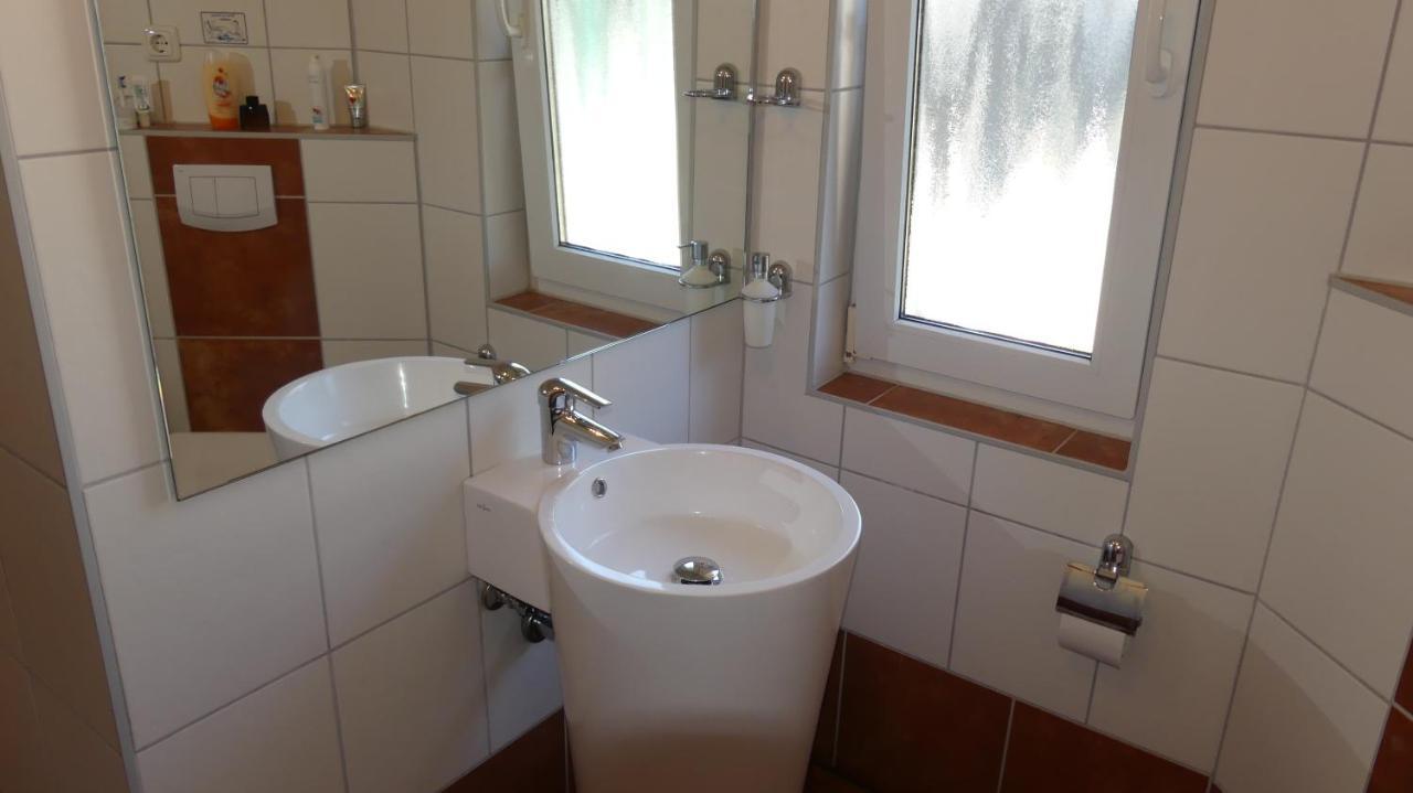 Villa Zu Haus In Der Ferne Baabe Esterno foto